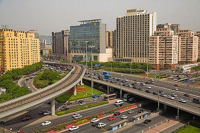 《星空之海》新预告短片展示实机荒野探索＆战斗